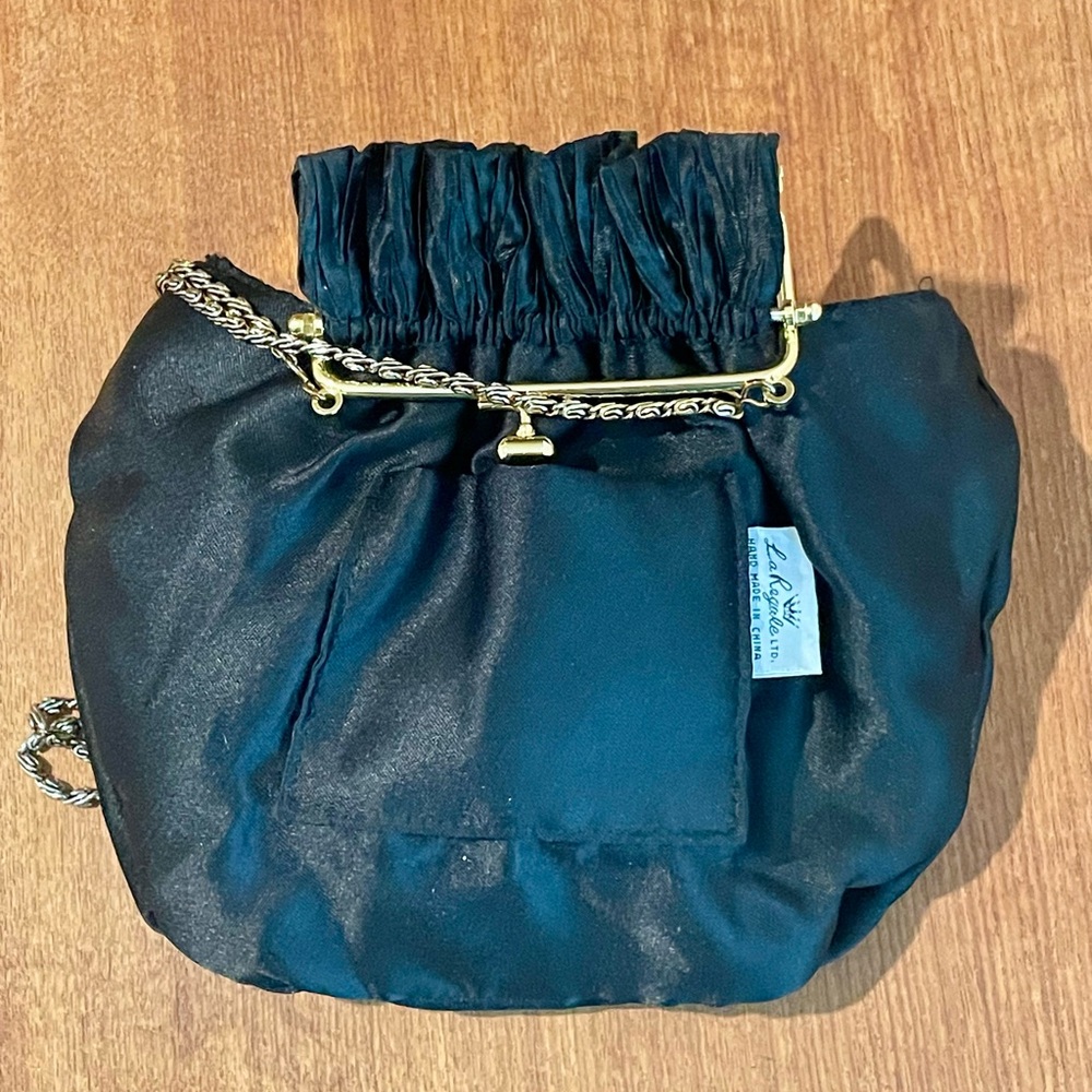 Vintage La Regale Black Textile Evening Bag Chain Strap Gold Metal Kiss Closure - Picture 14 of 16